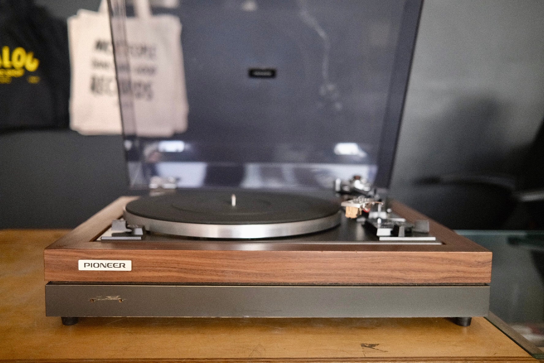 Vintage Pioneer PL-A45D Turntable