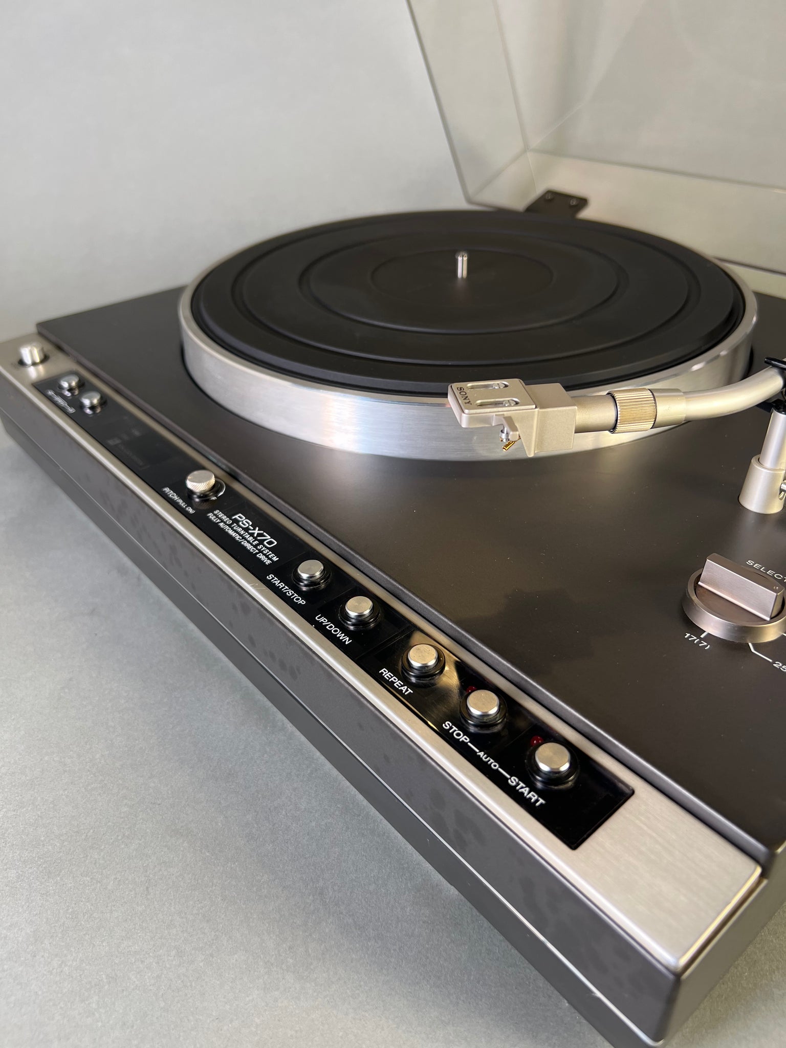 Vintage Sony PS-X70 Turntable – Analog Record Shop Vintage Sony PS-X70 Turntable – Analog Record Shop